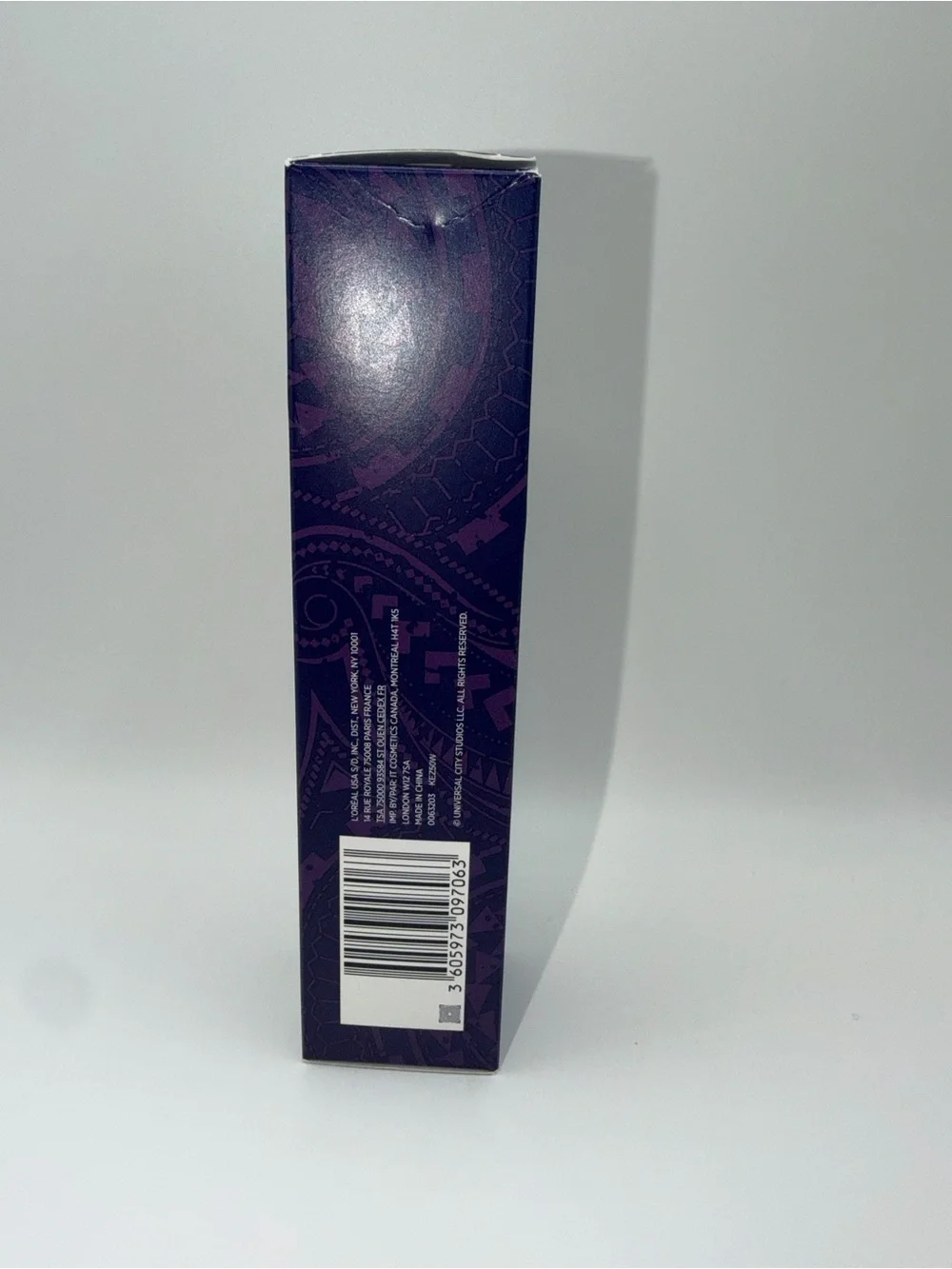 IT Brushes for ULTA Wicked Limited Edition Green & Purple Foundation Brush